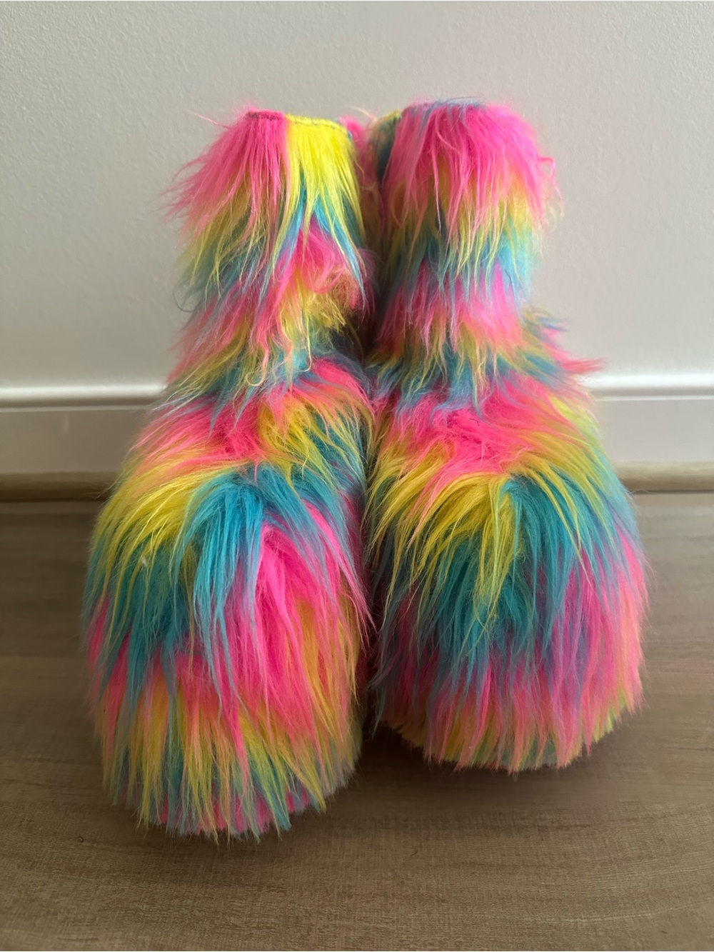 YRU Platform Boots